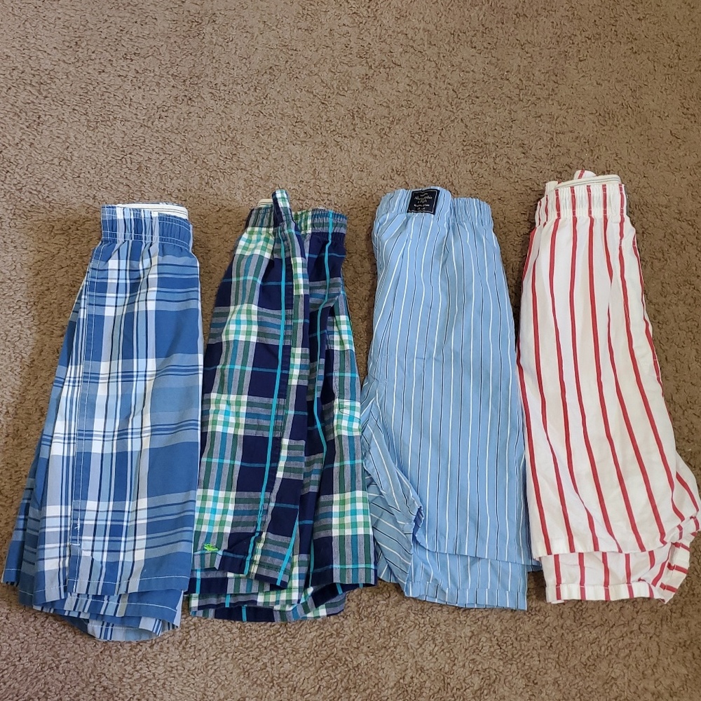 4 pairs Abercrombie XL boxers